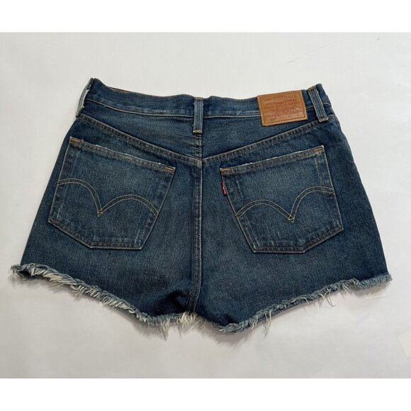 Levi's 501 Original Shorts in Silver Lake Medium Wash - Picture 4 of 6